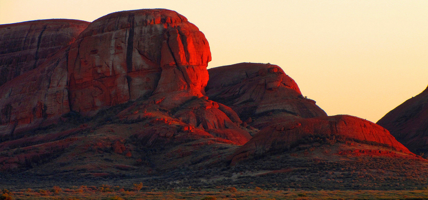 Sunrise at the Olgas / Kata Tjuta in the Northern Territory