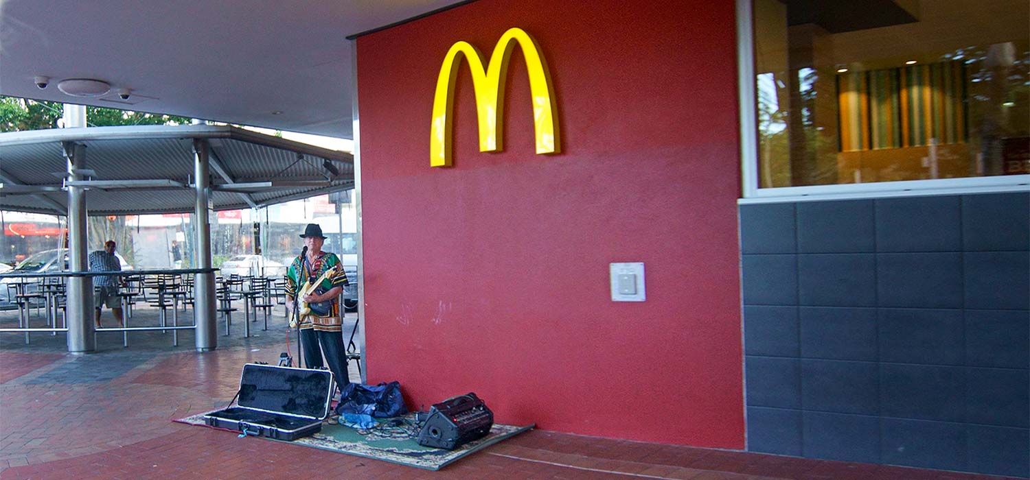 Jono busking