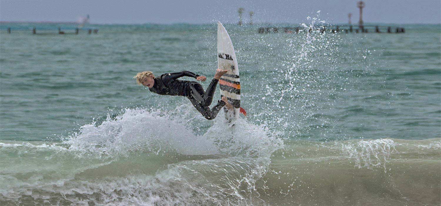 Grommet surfing