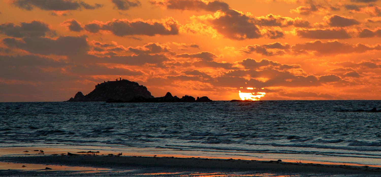 Sunrise at Chilli Beach