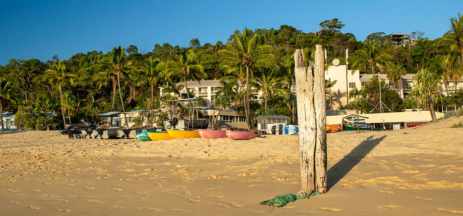 Tangalooma resort beach 