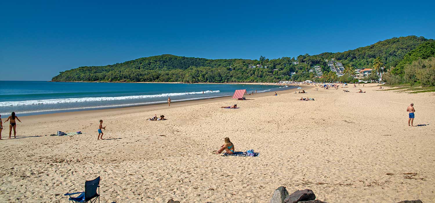 Noosa beach