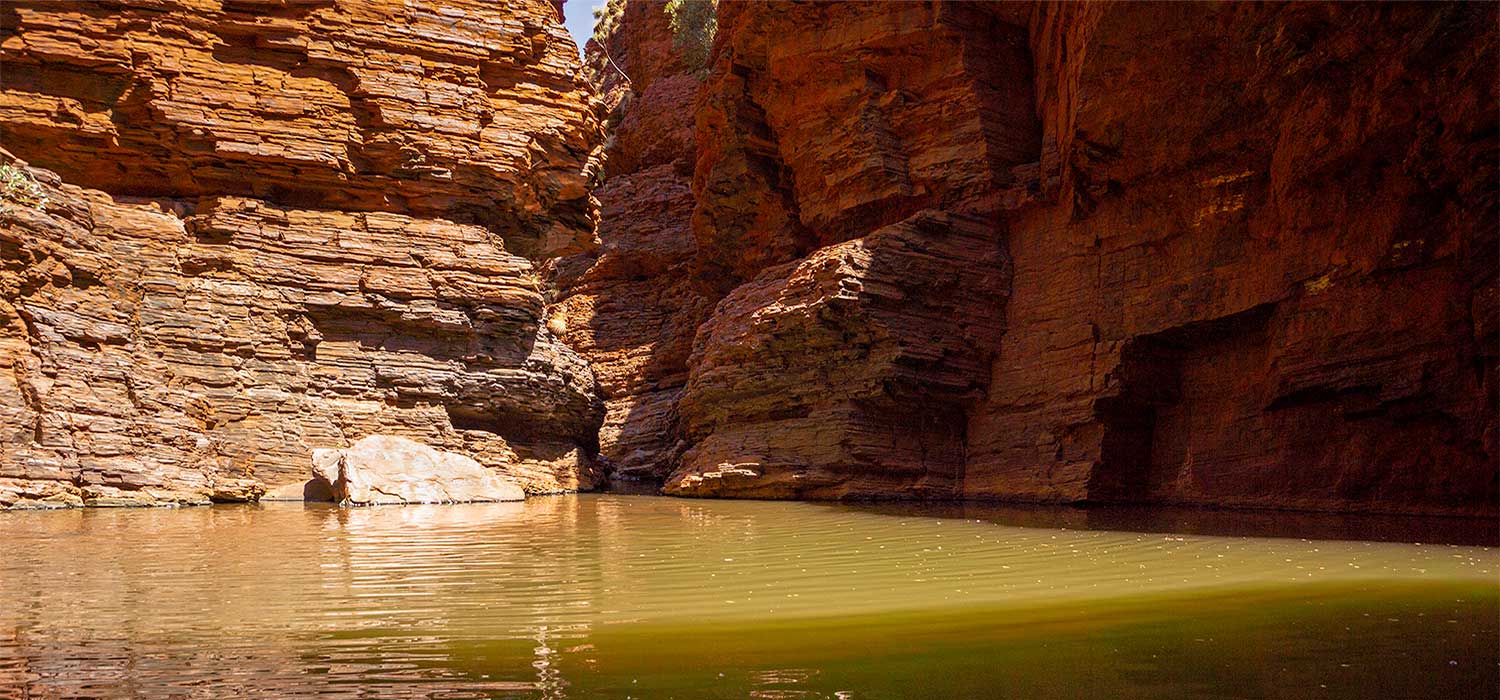 Handrail pool in Weano gorge
