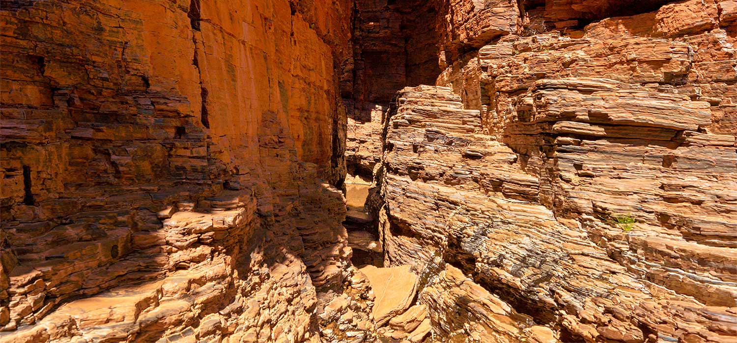  the climb from Handrail pool to Jade Pool in Weano gorge