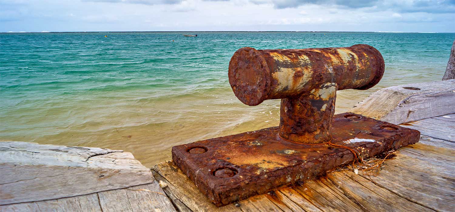 Rusty tie up at Point Gregory jetty