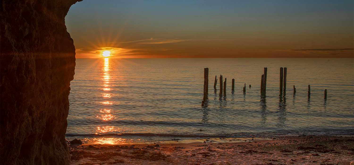 Jetty ruins at Port Willunga 